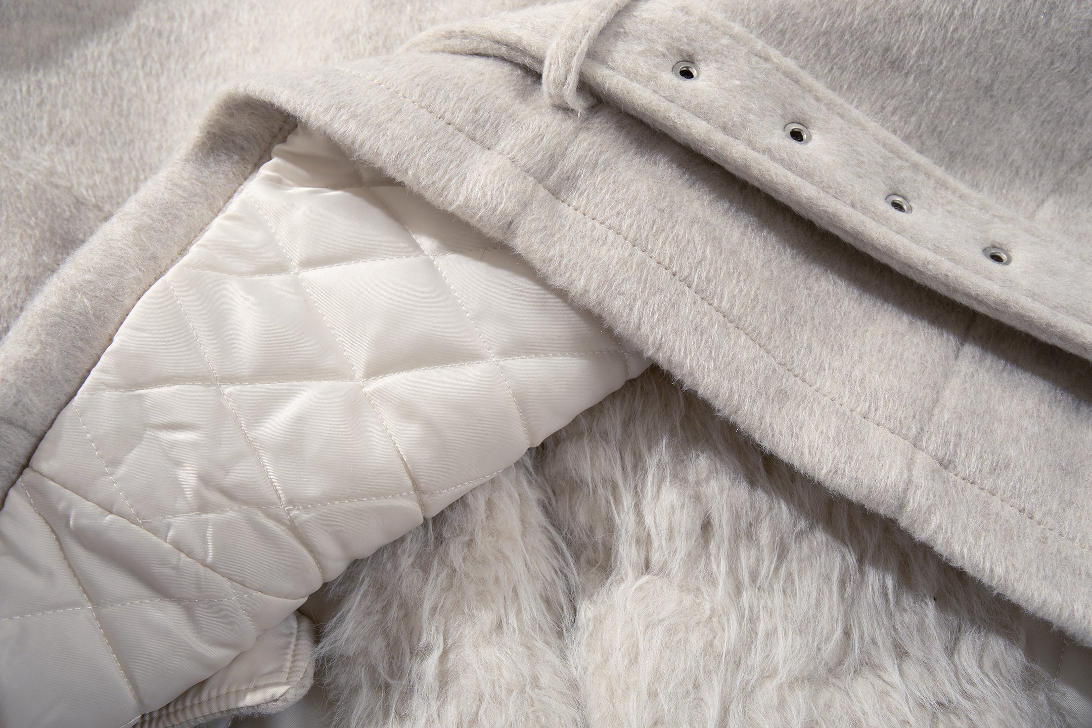 3-6-5.shop Fur-Collar Belted Jacket
