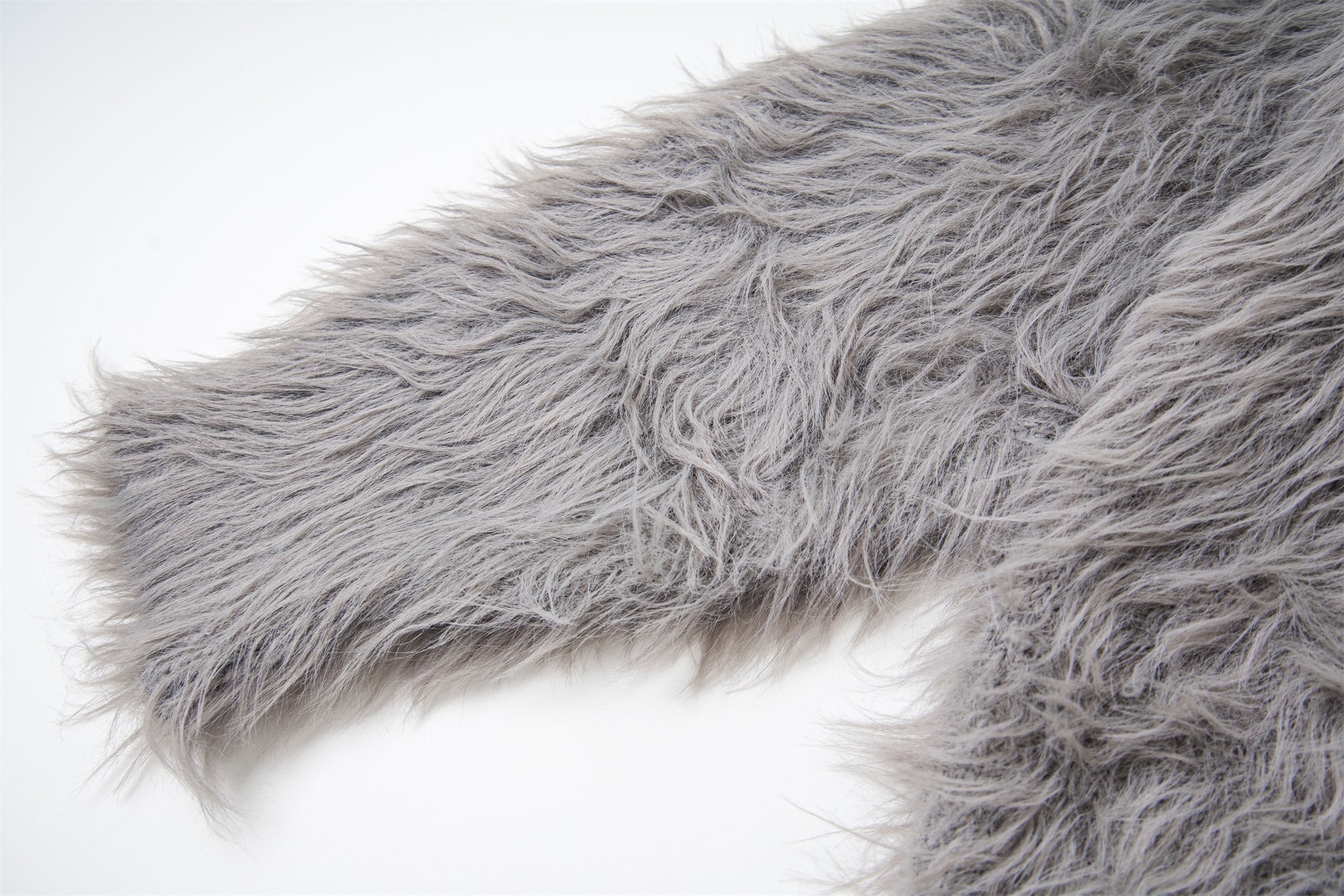 3-6-5.shop Long-Fur Graphic Sweater