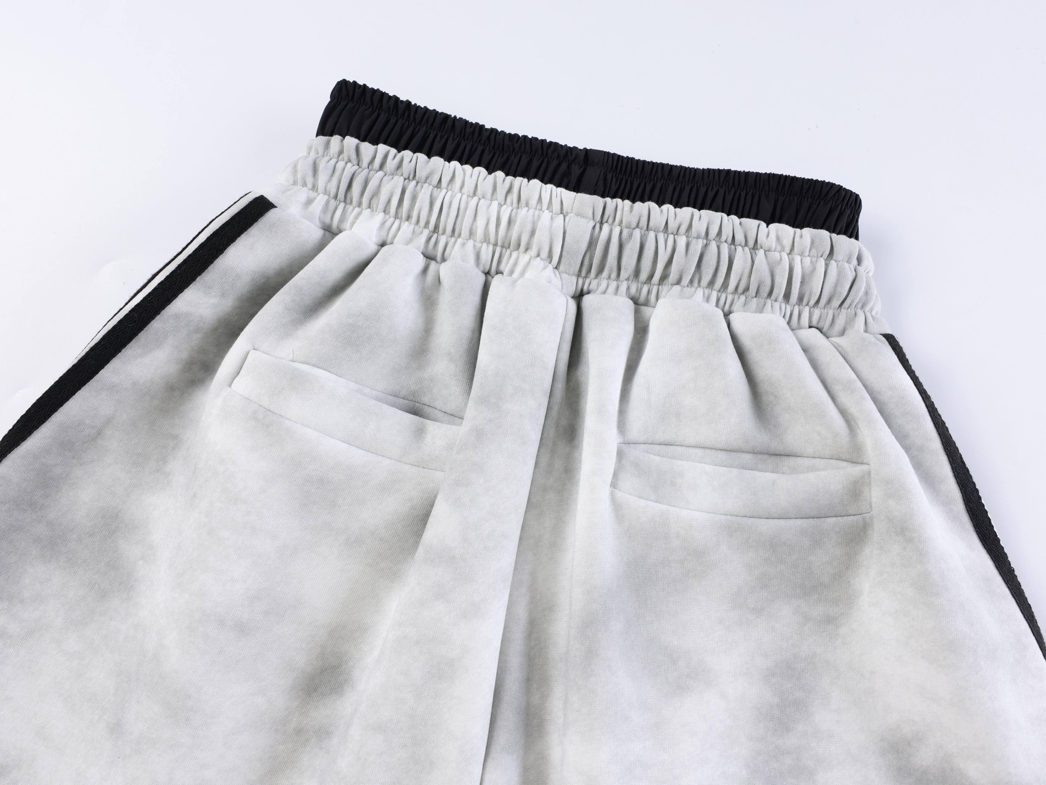 3-6-5.shop Barcode Graphic Wide-Leg Pants