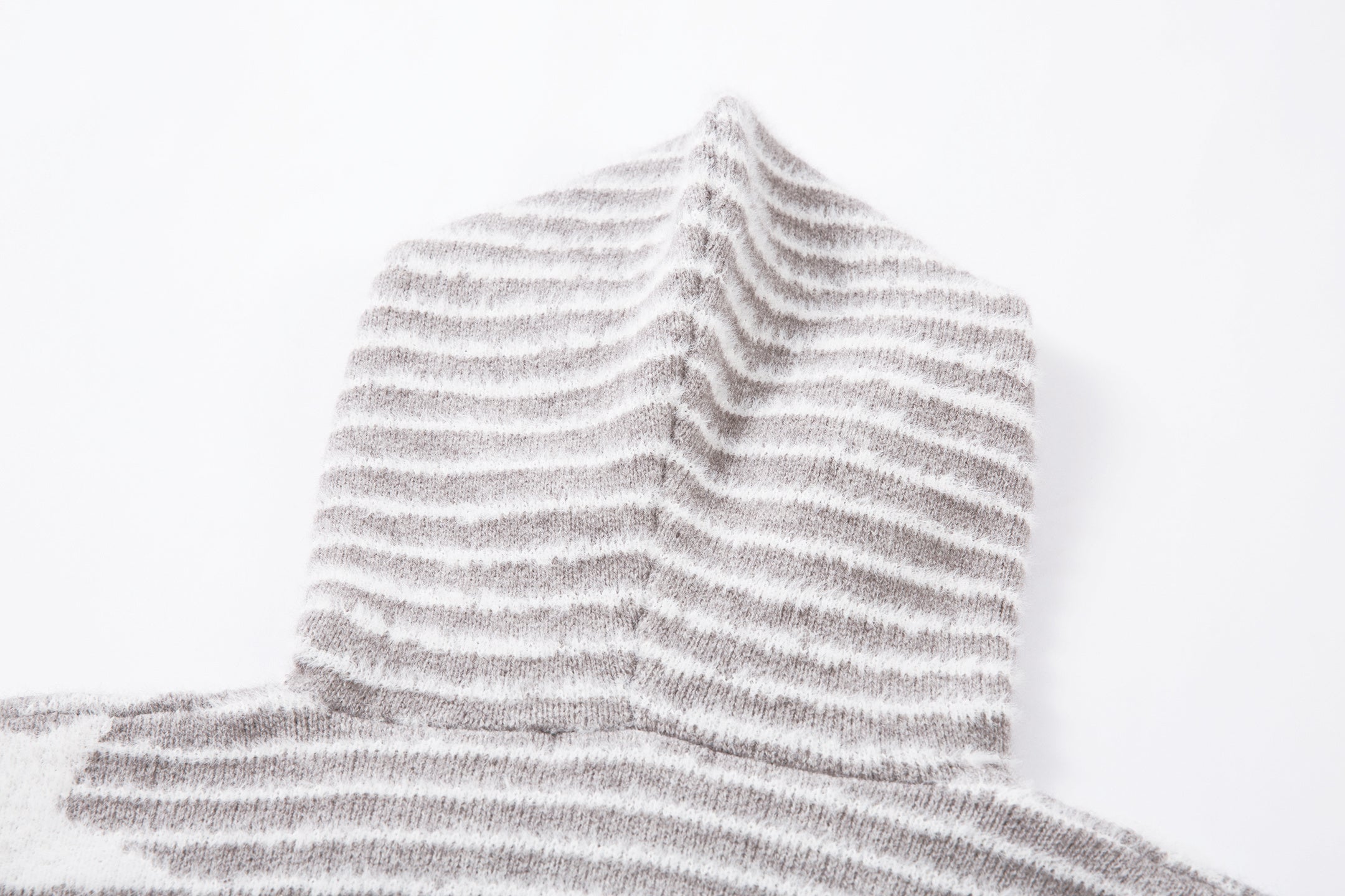 3-6-5.shop Star Knit Faux Fur Hoodie