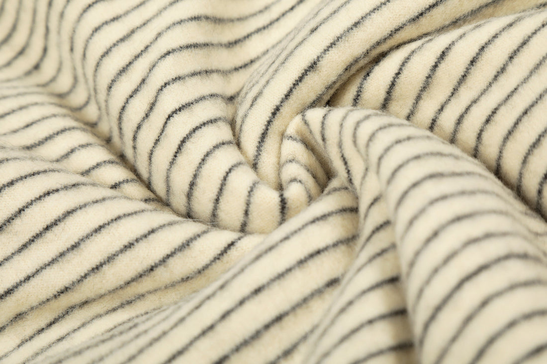 3-6-5.shop Faux-Fur Lined Striped Hoodie Jacket