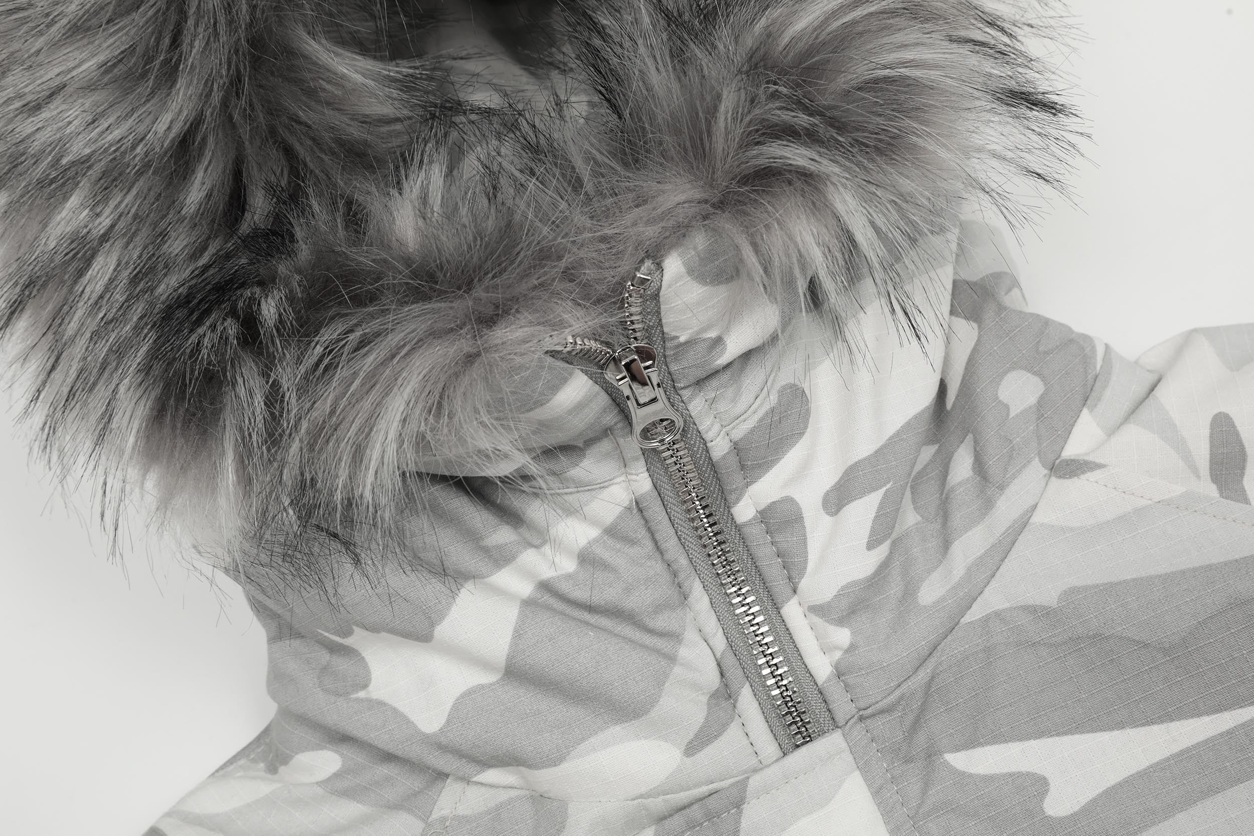 3-6-5.shop White Camo Faux Fur Hooded Padded Jacket