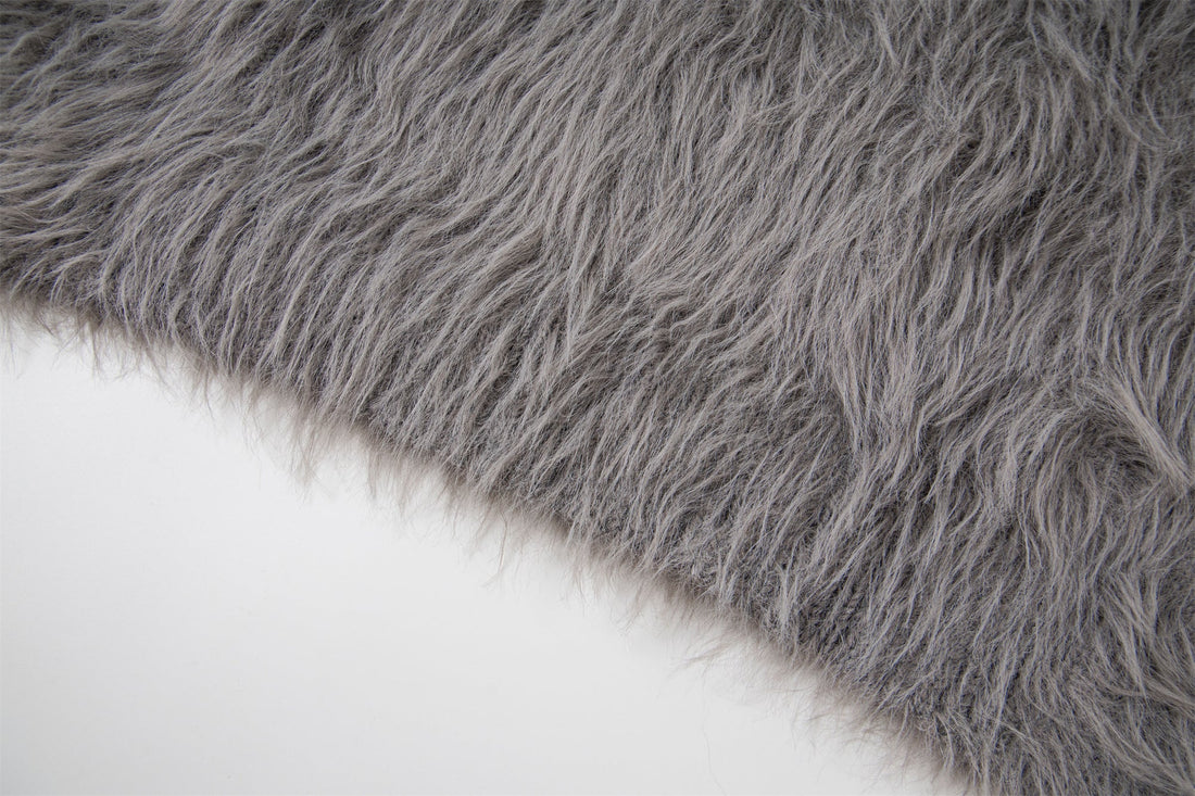 3-6-5.shop Long-Fur Graphic Sweater