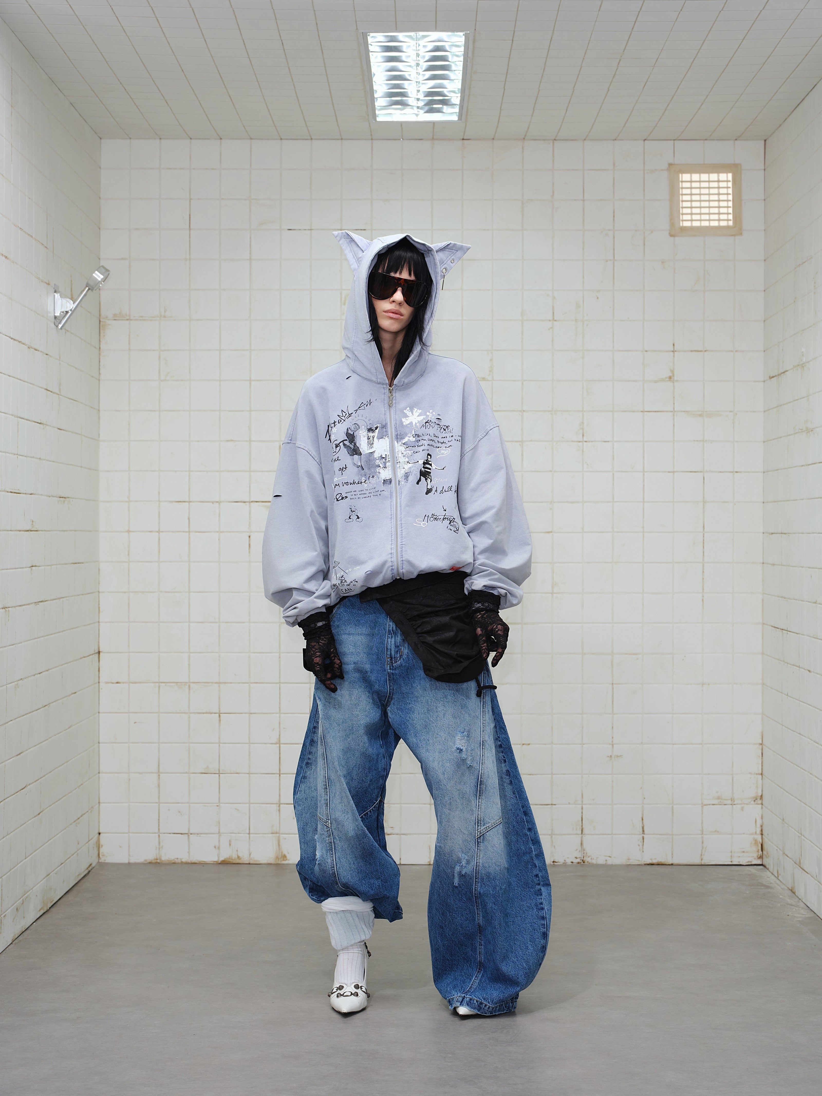 3-6-5.shop Gradient Graphic Zip Hoodie
